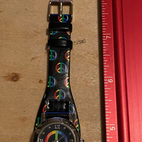 Peace Rainbow Watch - Picture 2 of 5